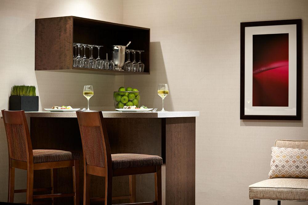 Delta Hotels By Marriott Ottawa City Centre Buitenkant foto